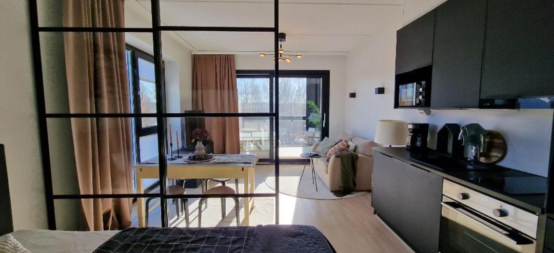 Modern Apartment Near Tampereen Messukeskus, With Own Private And Free Parking Luaran gambar