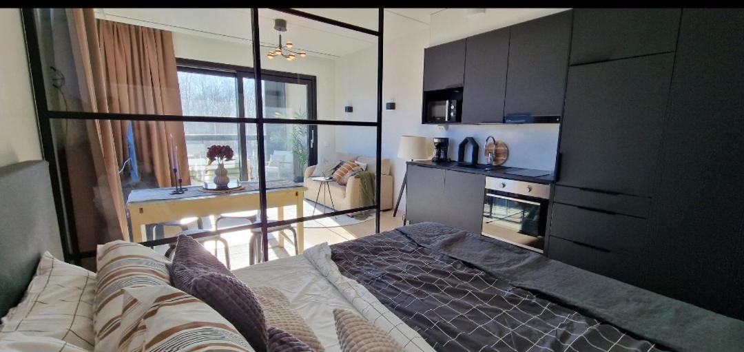 Modern Apartment Near Tampereen Messukeskus, With Own Private And Free Parking Luaran gambar
